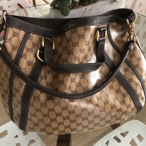 Authentic Gucci Shoulder Bag